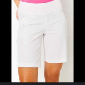 Lilly Pulitzer Luxletic Shorts NWT size 10 Fairway